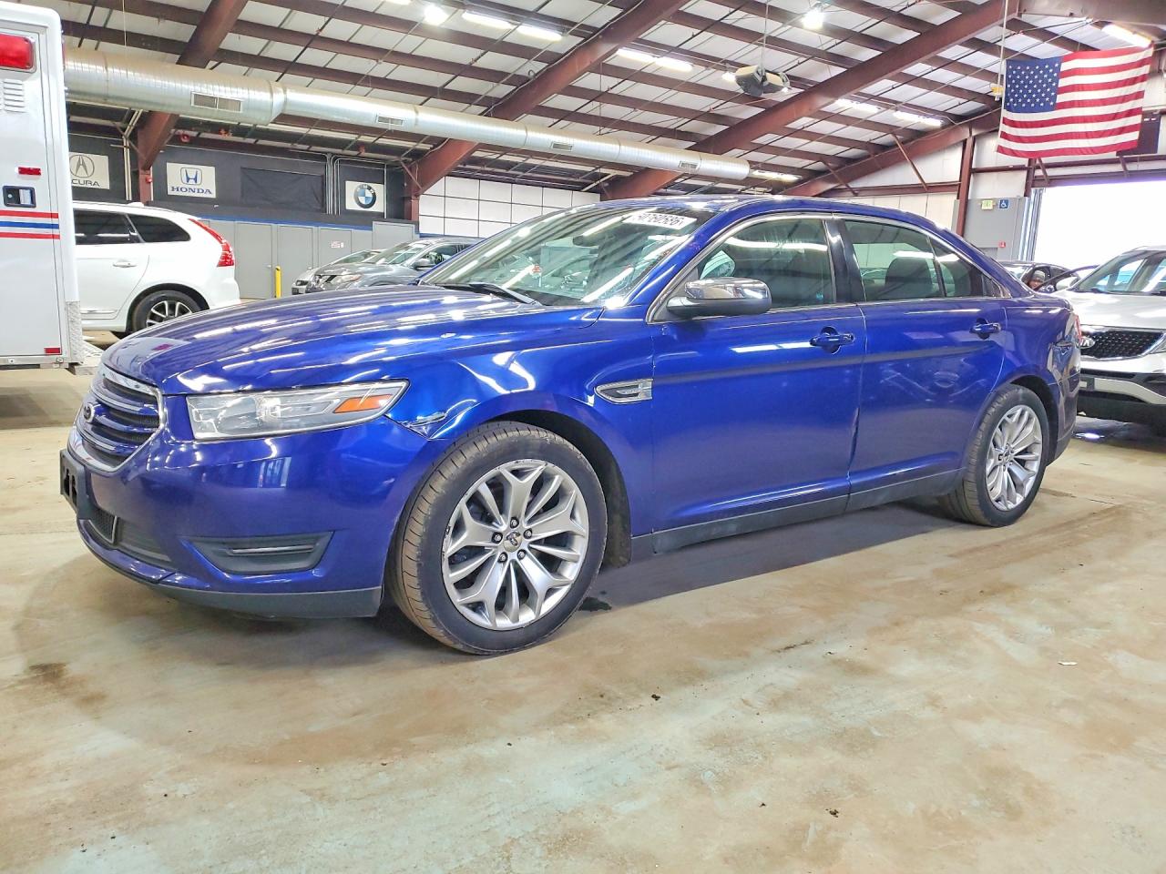 FORD TAURUS 2013