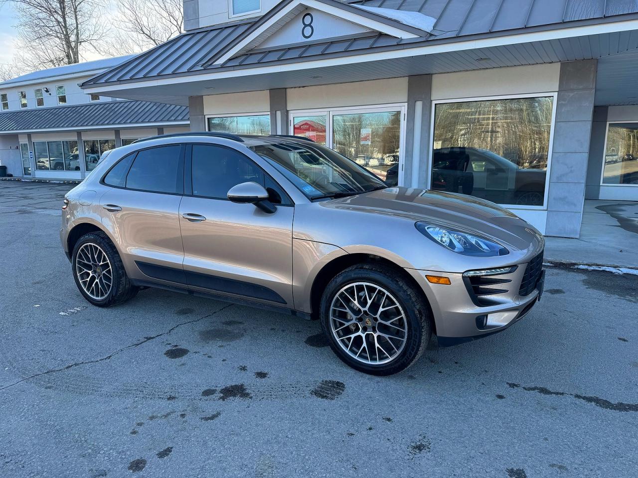 PORSCHE MACAN 2015
