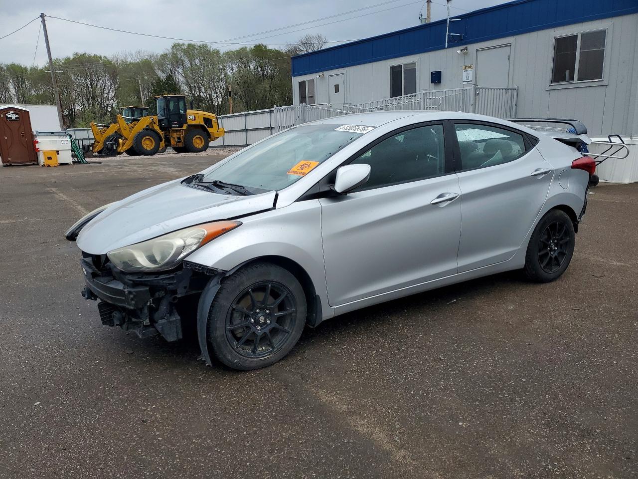 HYUNDAI ELANTRA 2013