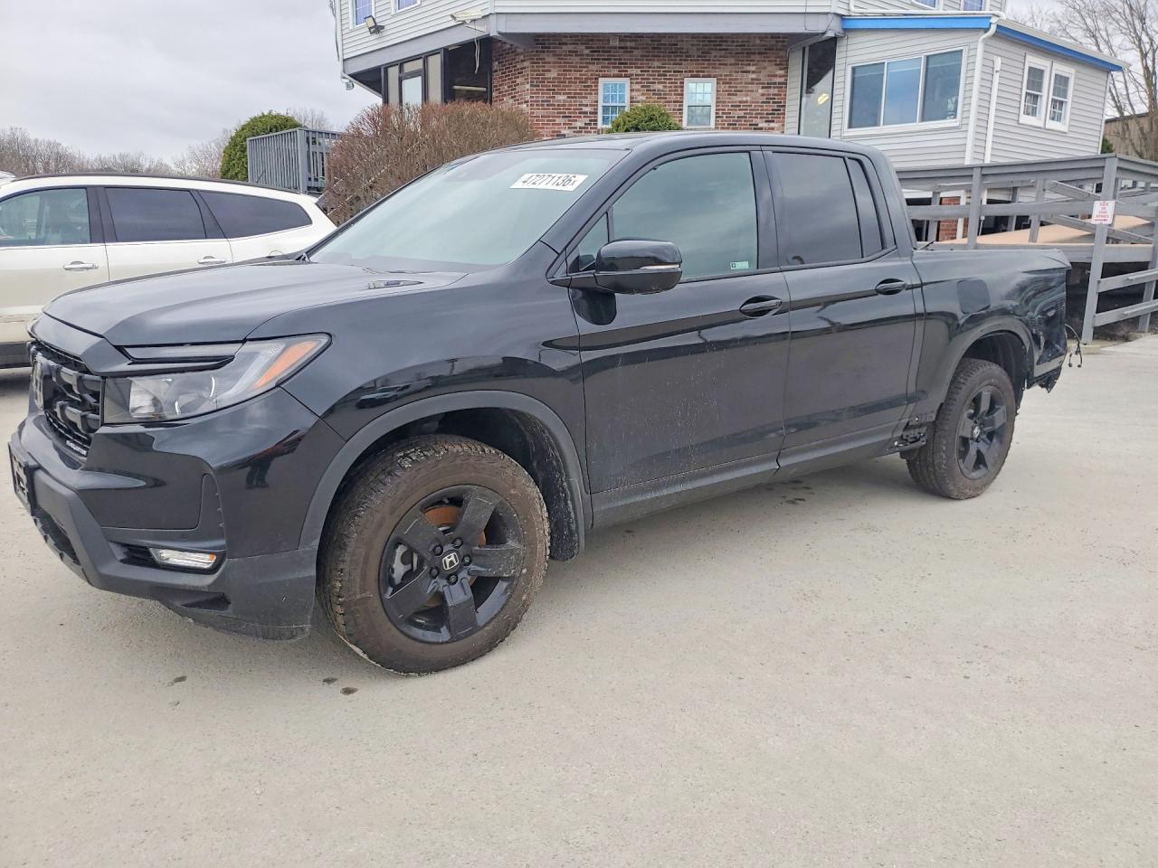 HONDA RIDGELINE 2025