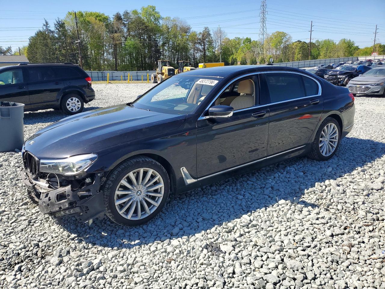 BMW 740 2016