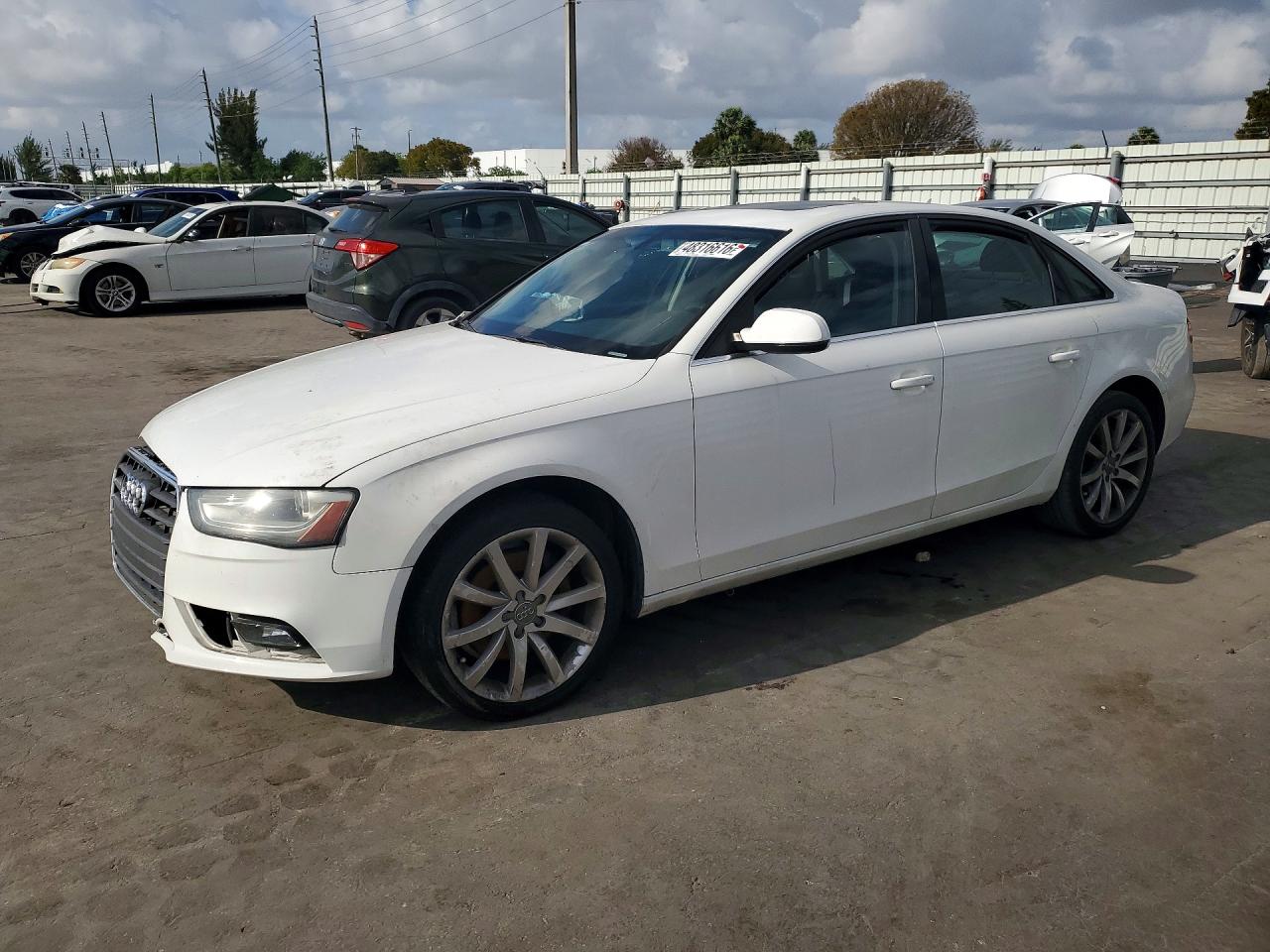 AUDI A4 2013