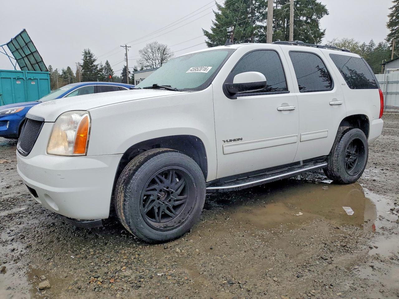 GMC YUKON 2013