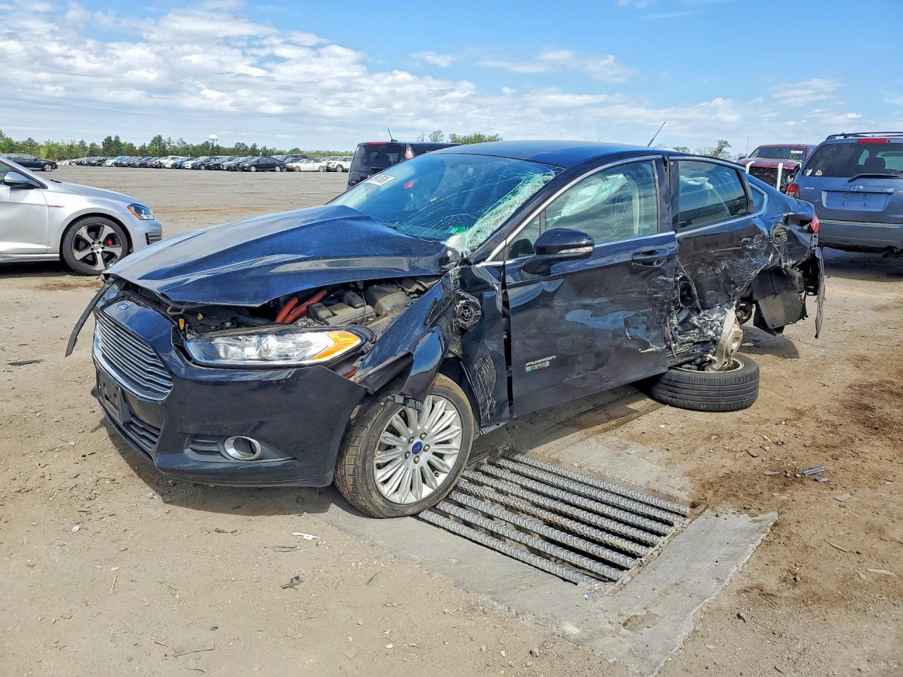 FORD FUSION 2016