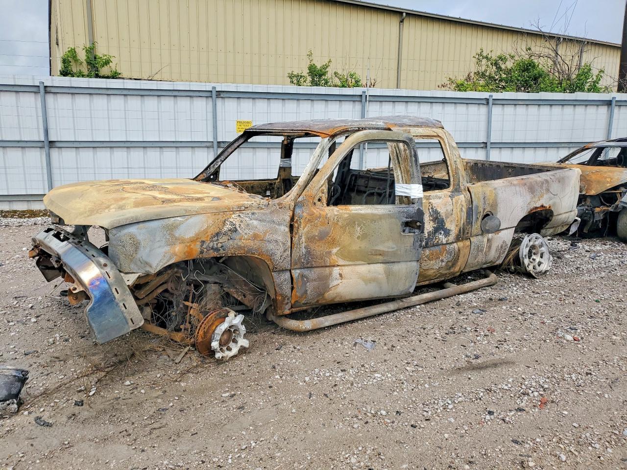CHEVROLET SILVERADO 2004