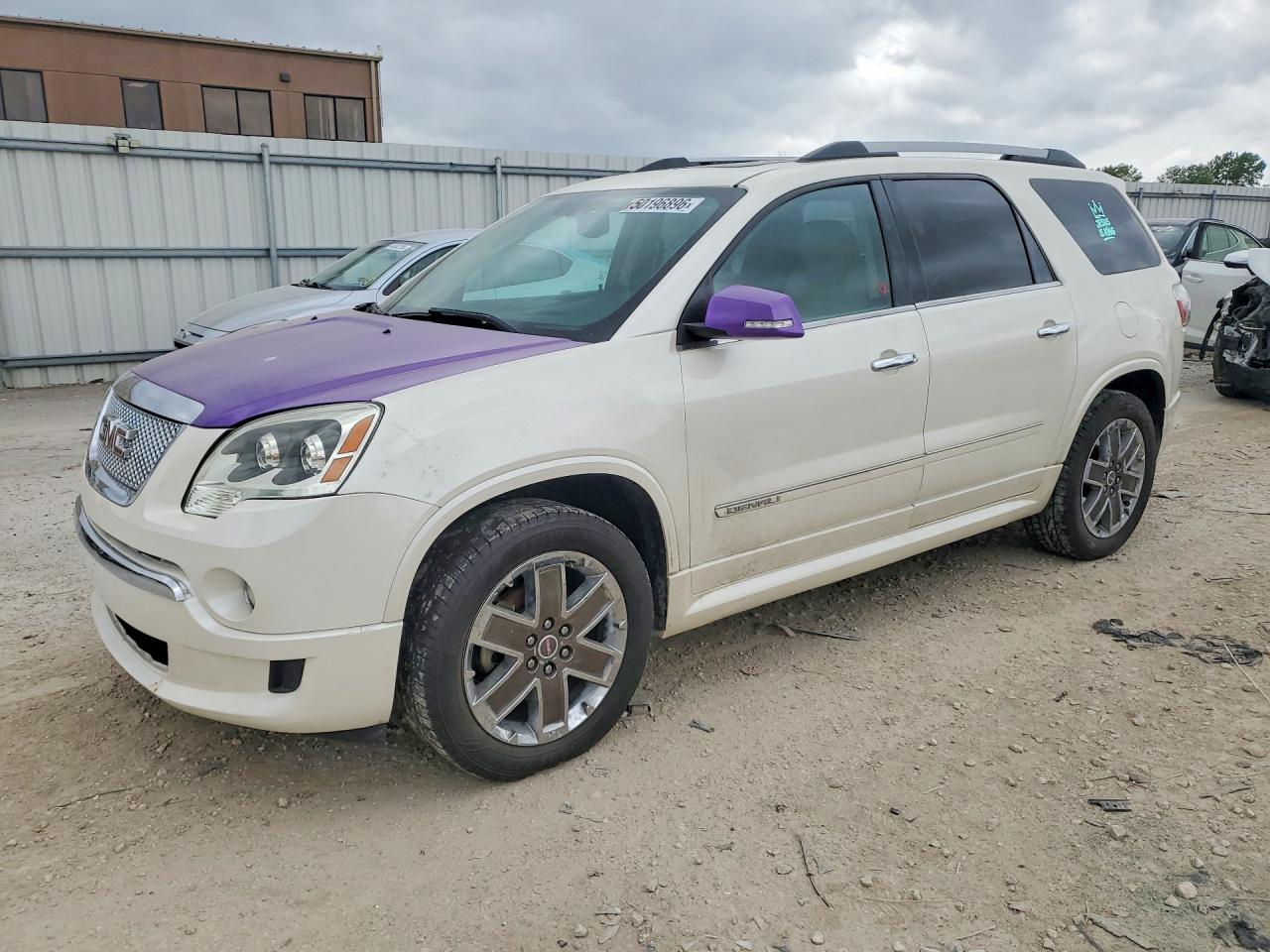GMC ACADIA 2011
