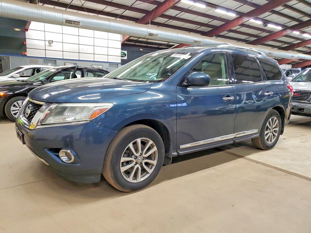 NISSAN PATHFINDER 2015