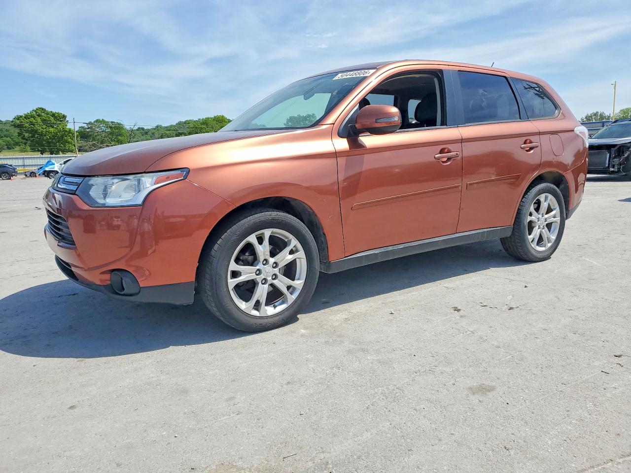MITSUBISHI OUTLANDER 2014