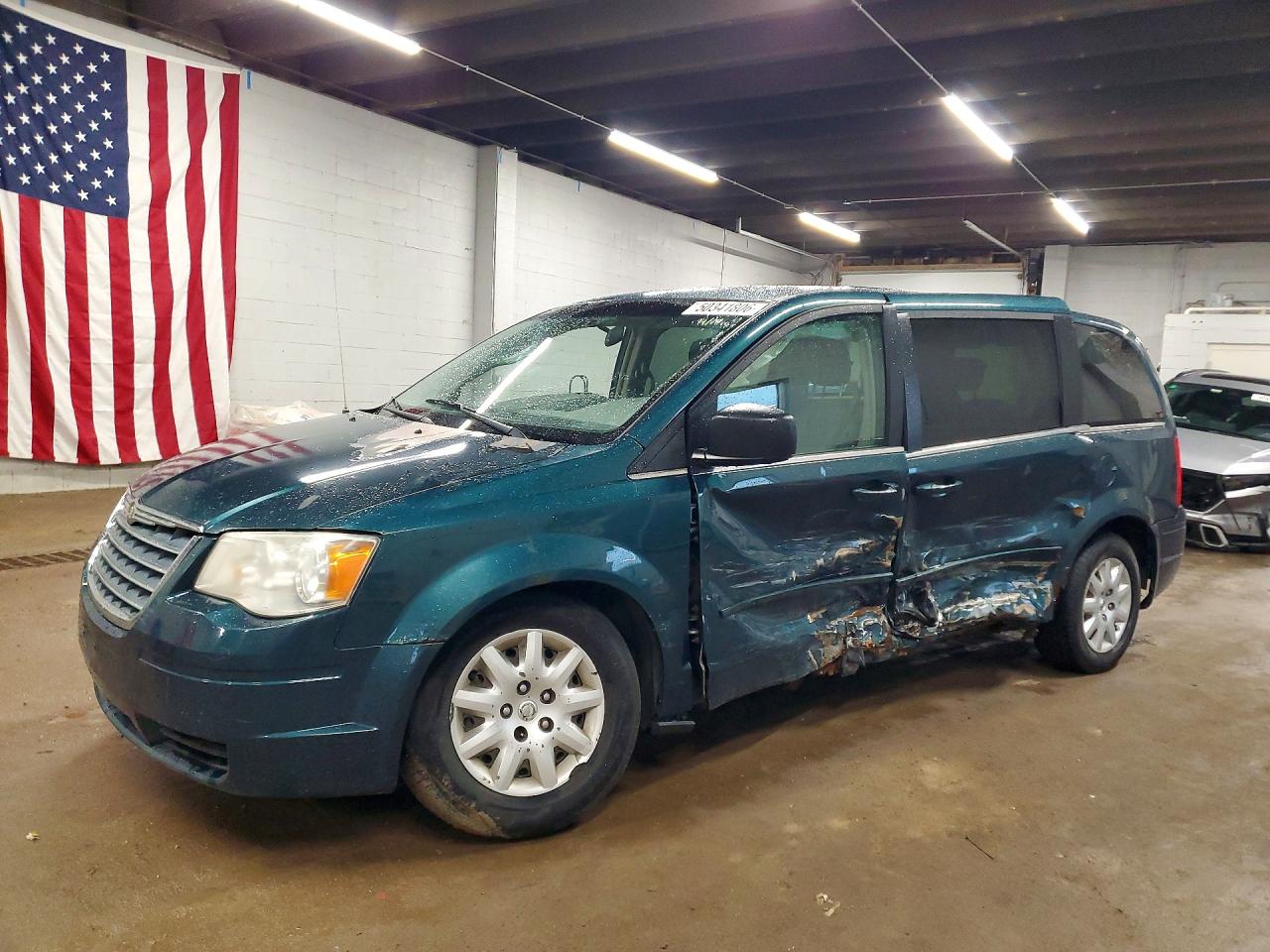 CHRYSLER TOWN & COUNTRY 2009