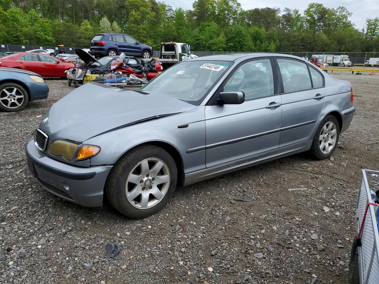 BMW 325 2004