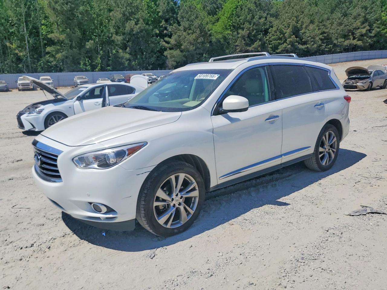 INFINITI JX35 2013