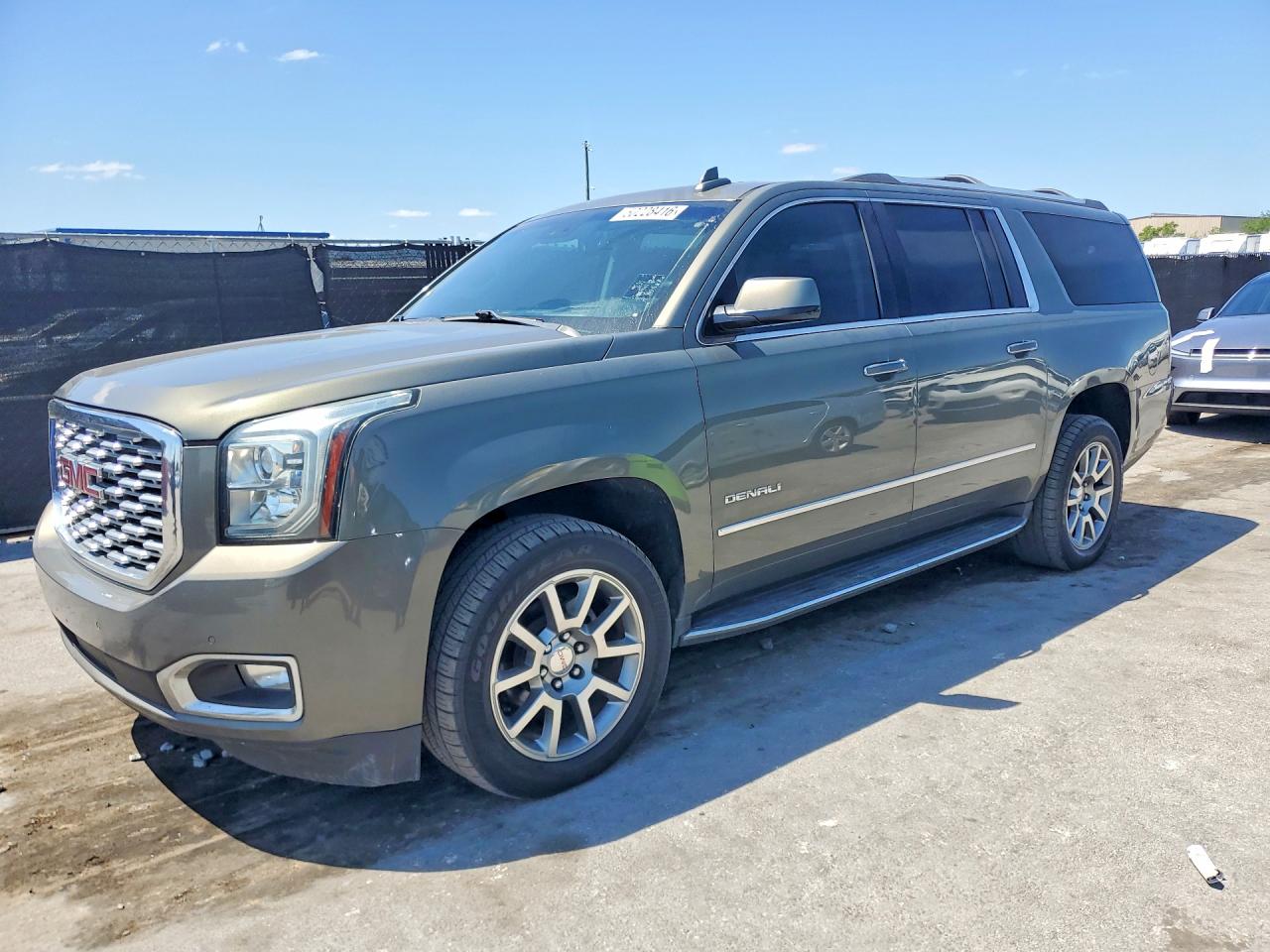 GMC YUKON XL 2018