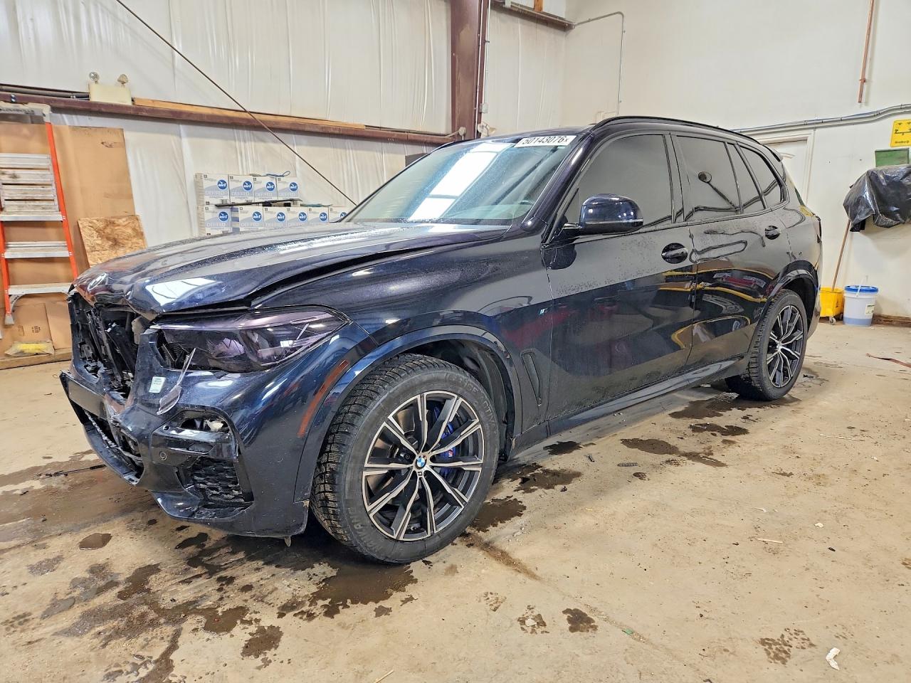 BMW X5 2021