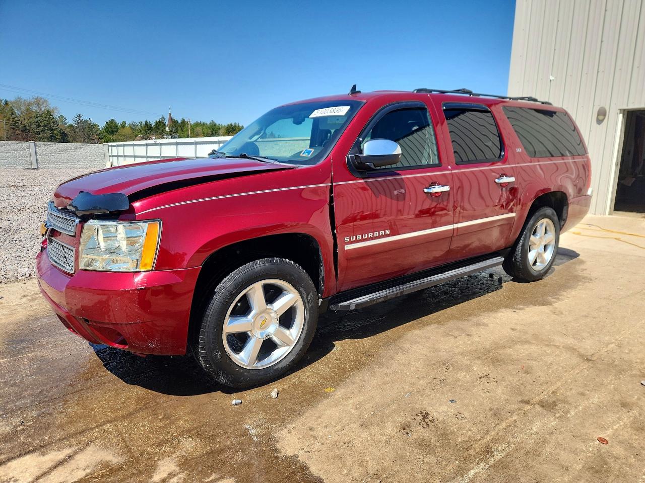 CHEVROLET SUBURBAN 2010