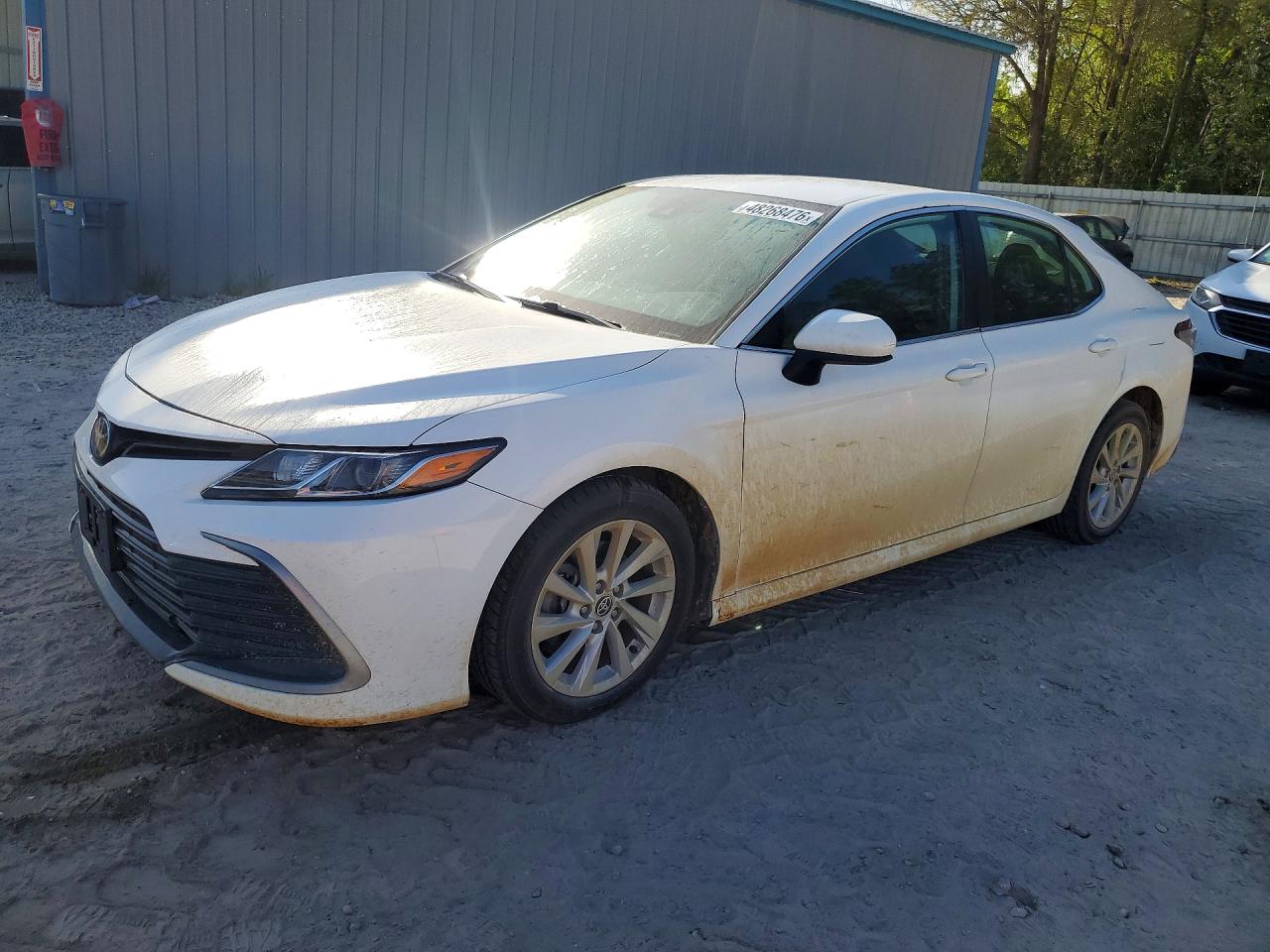 TOYOTA CAMRY 2022