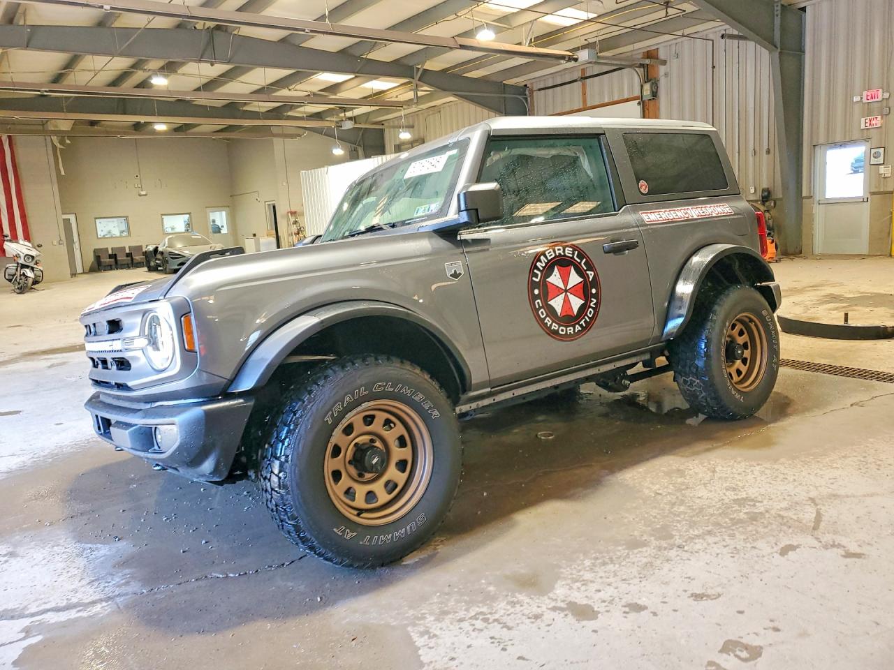 FORD BRONCO 2023