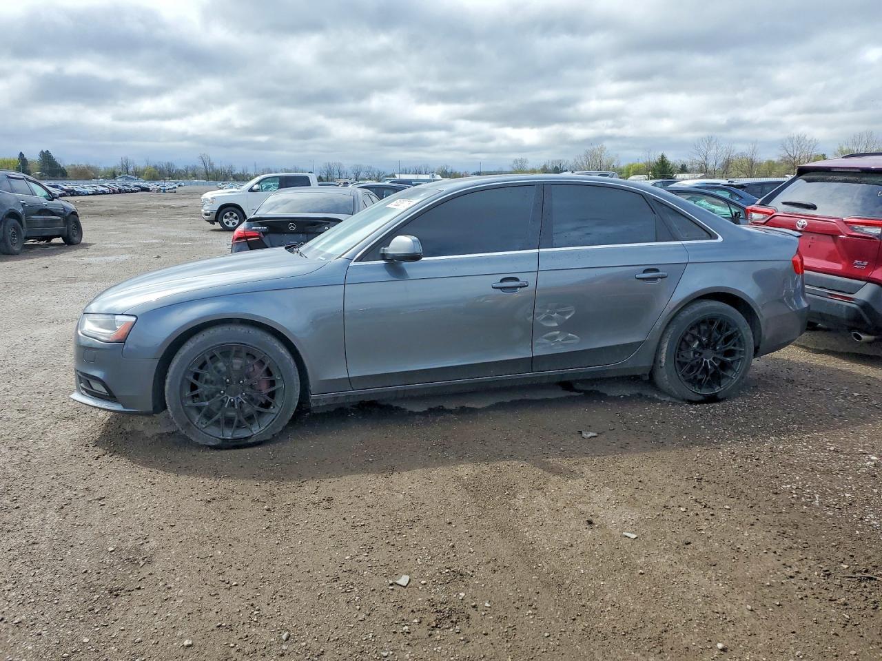 AUDI A4 2014