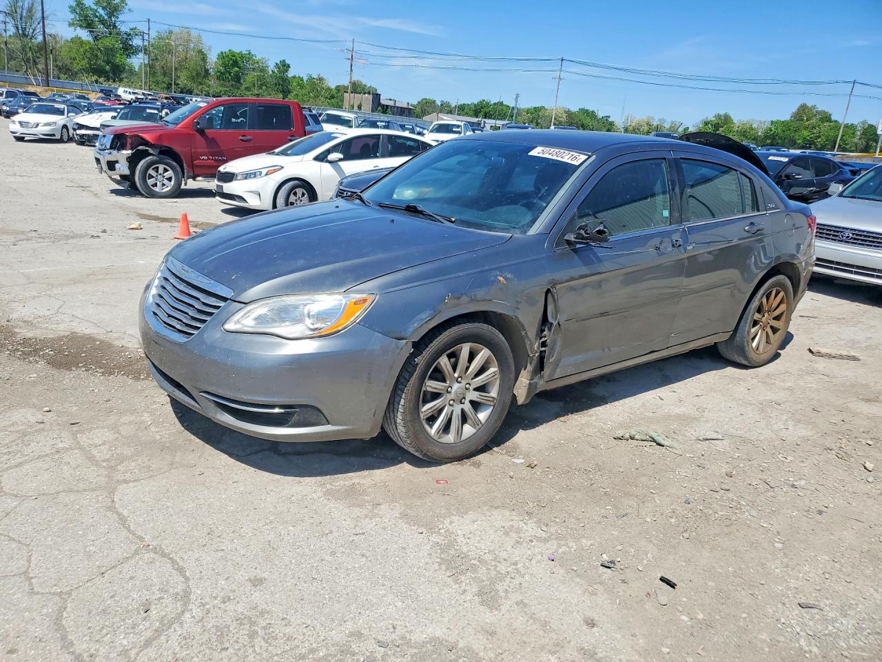CHRYSLER 200 2013