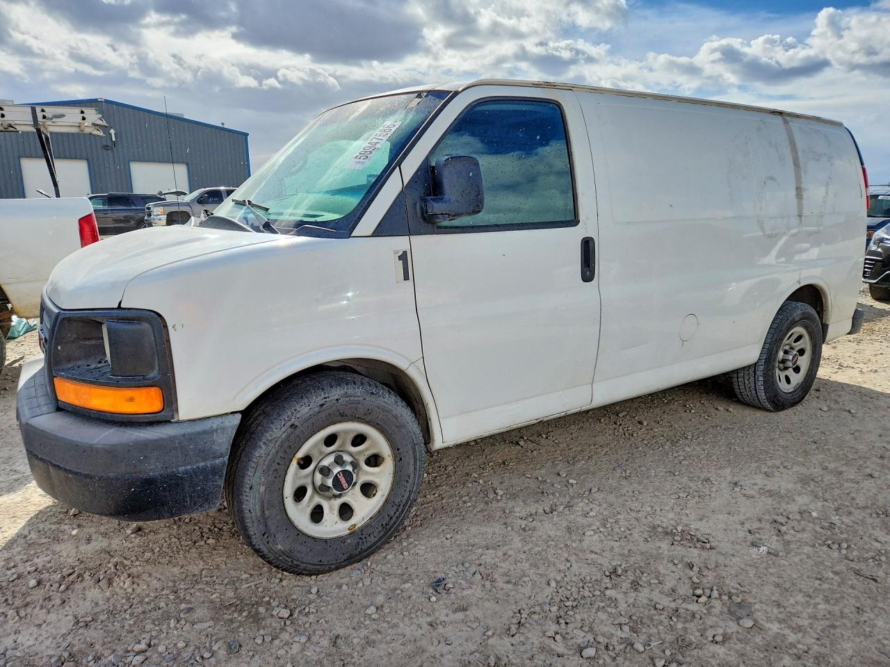 GMC SAVANA 2013