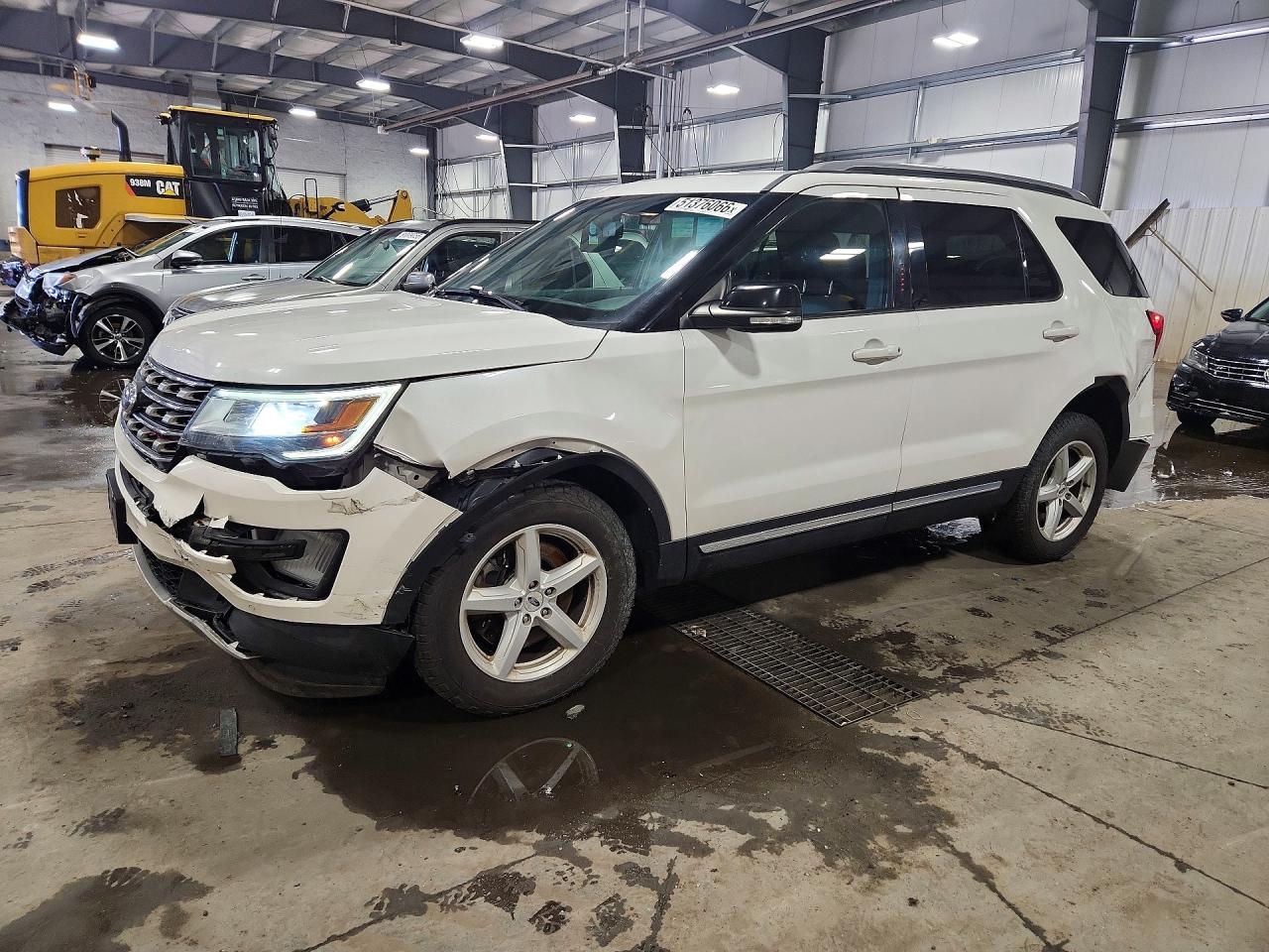 FORD EXPLORER 2016