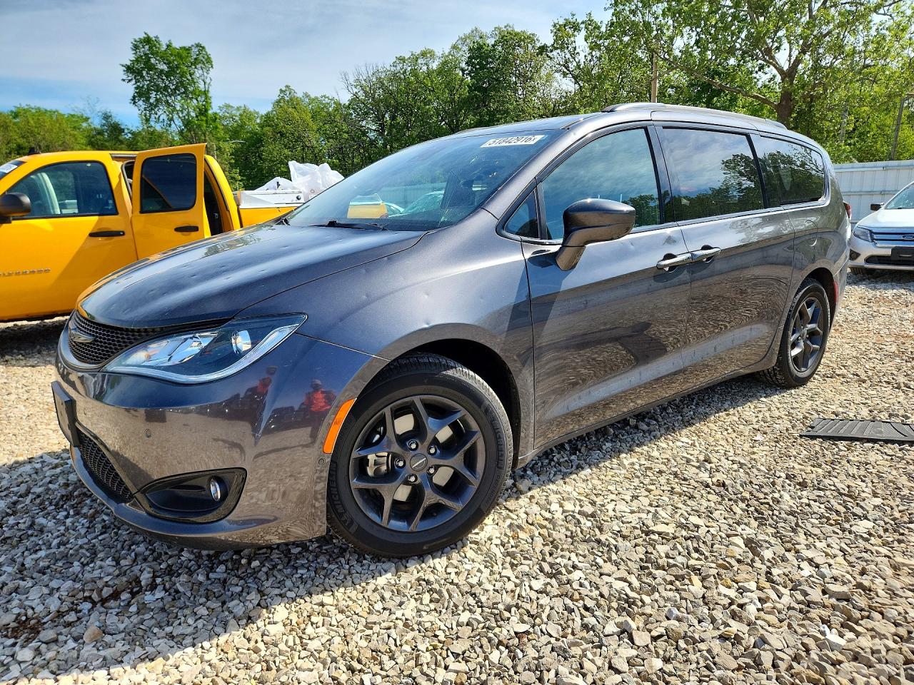 CHRYSLER PACIFICA 2018