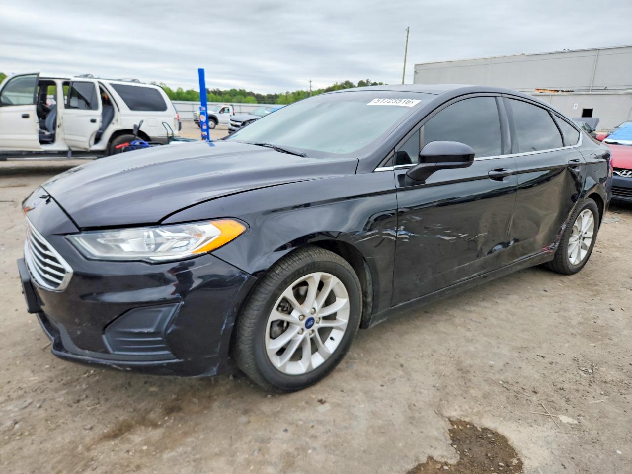 FORD FUSION 2019