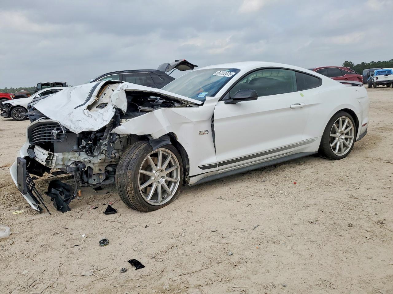 FORD MUSTANG 2016
