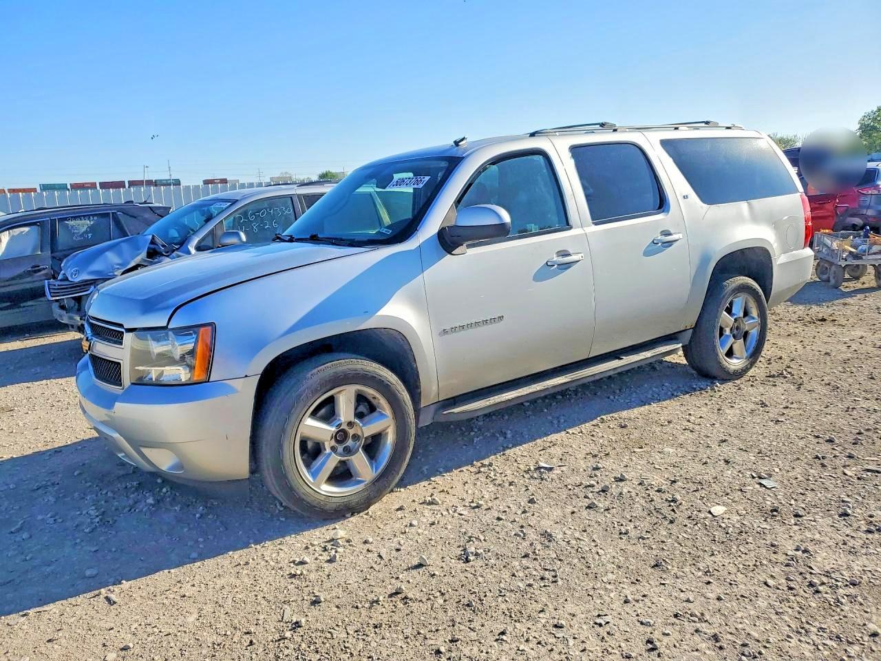 CHEVROLET SUBURBAN 2013