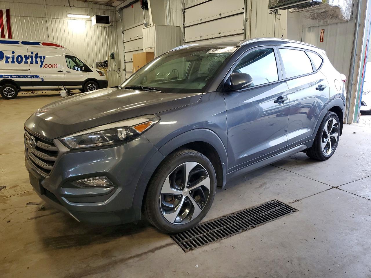 HYUNDAI TUCSON 2016