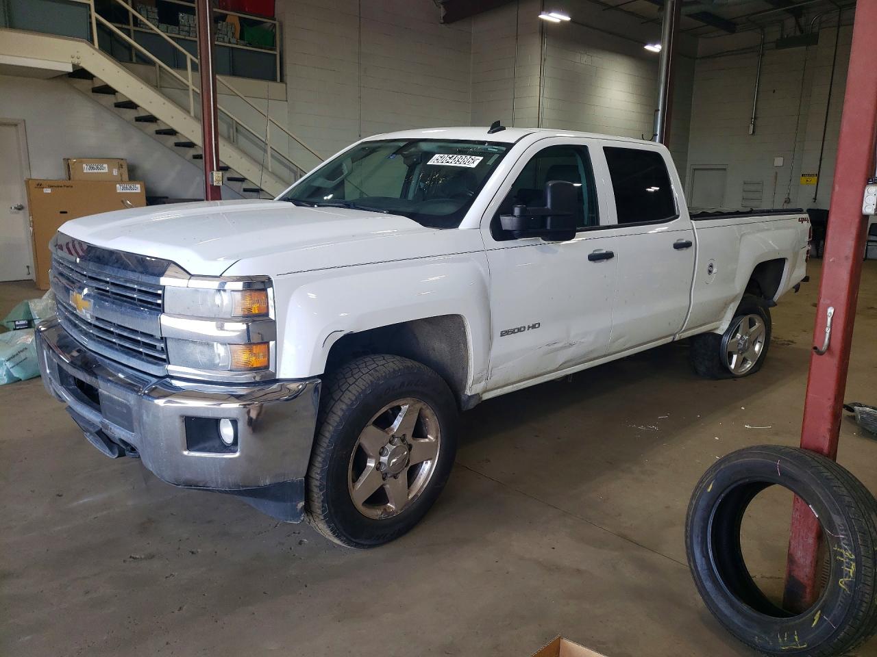 CHEVROLET SILVERADO 2015