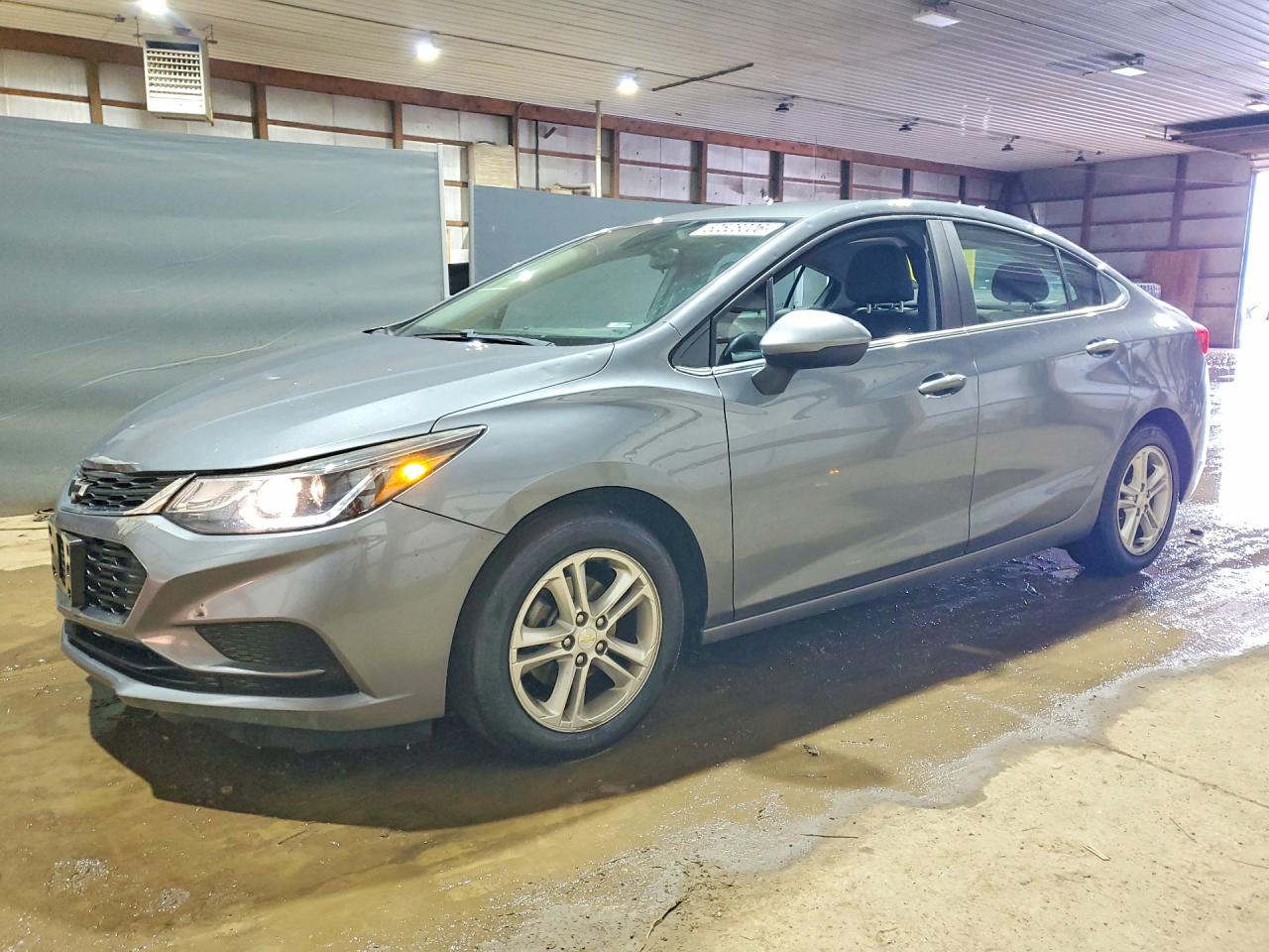 CHEVROLET CRUZE 2018