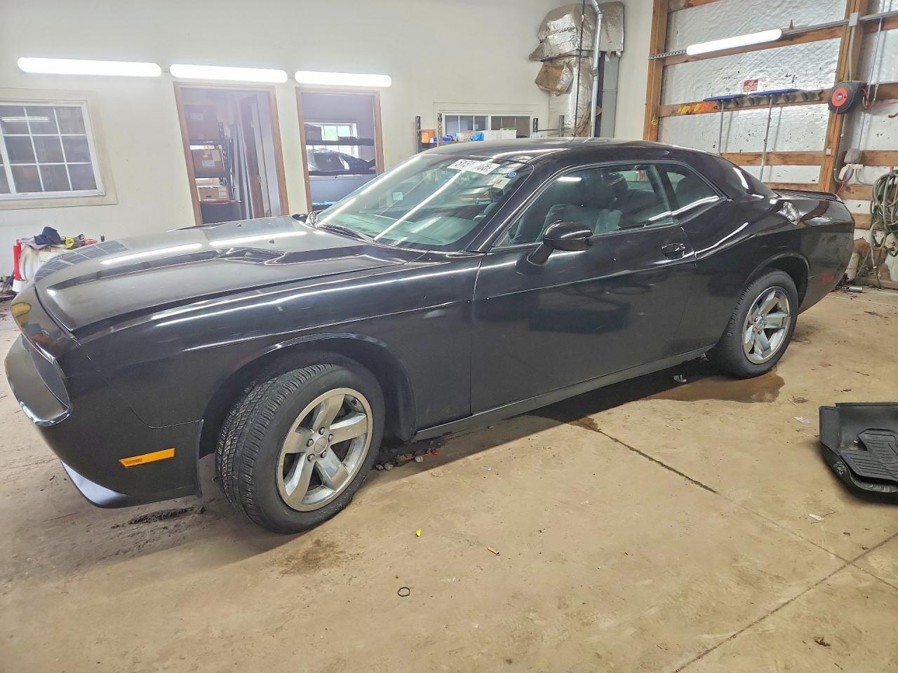 DODGE CHALLENGER 2012