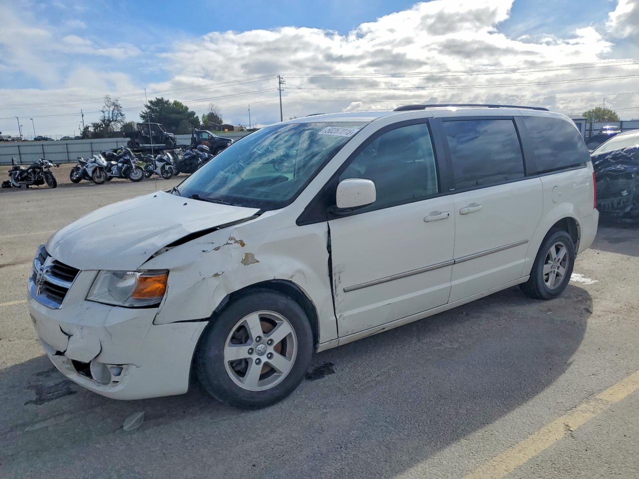 DODGE GRAND CARAVAN 2010