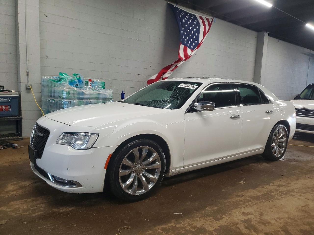 CHRYSLER 300 2018