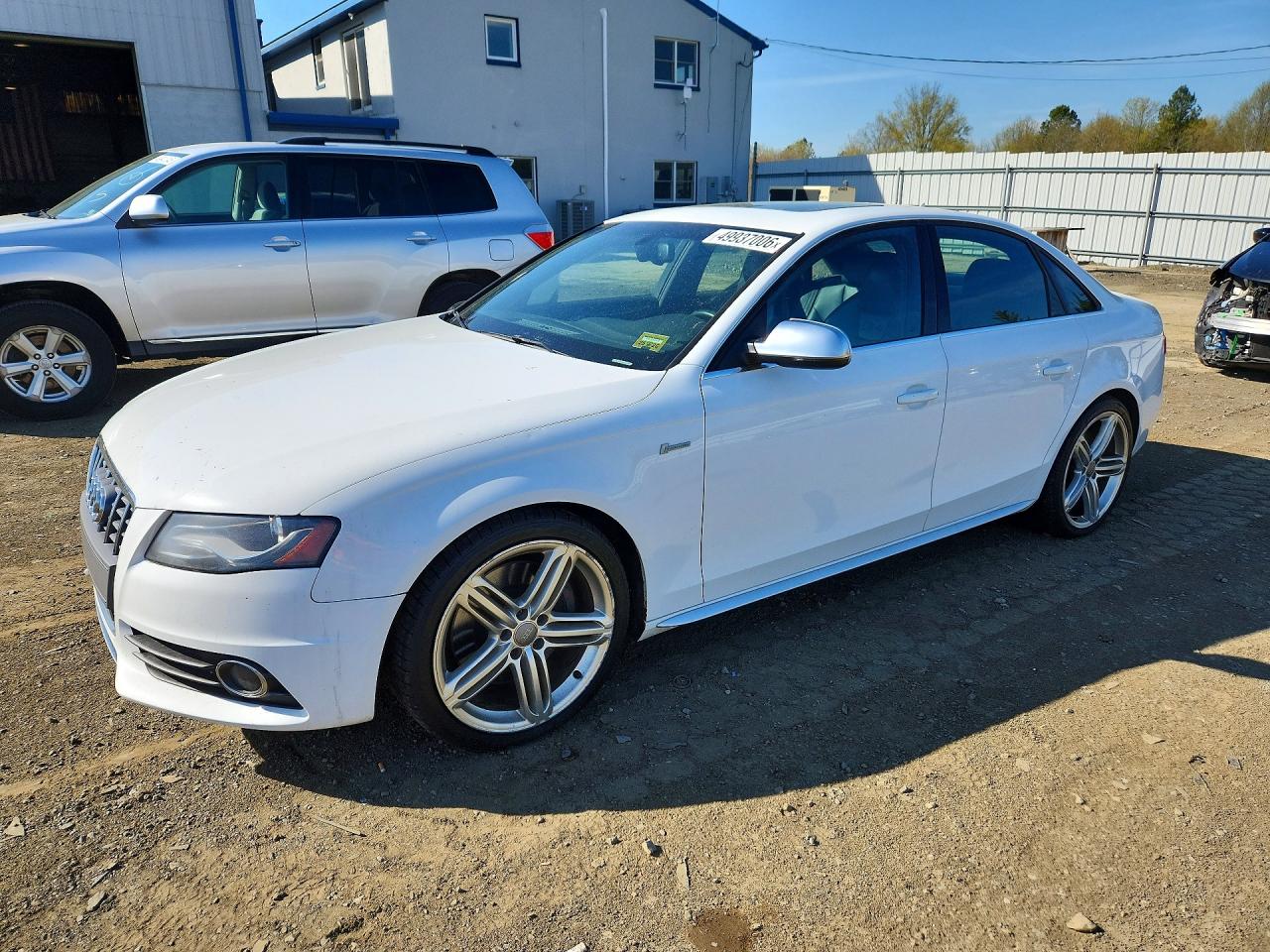 AUDI S4 2011