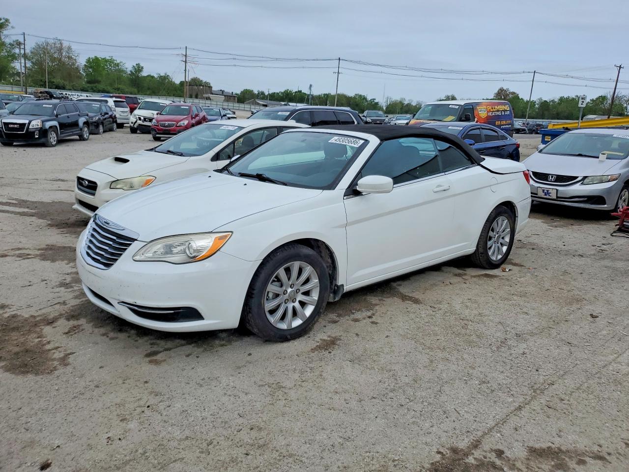 CHRYSLER 200 2013