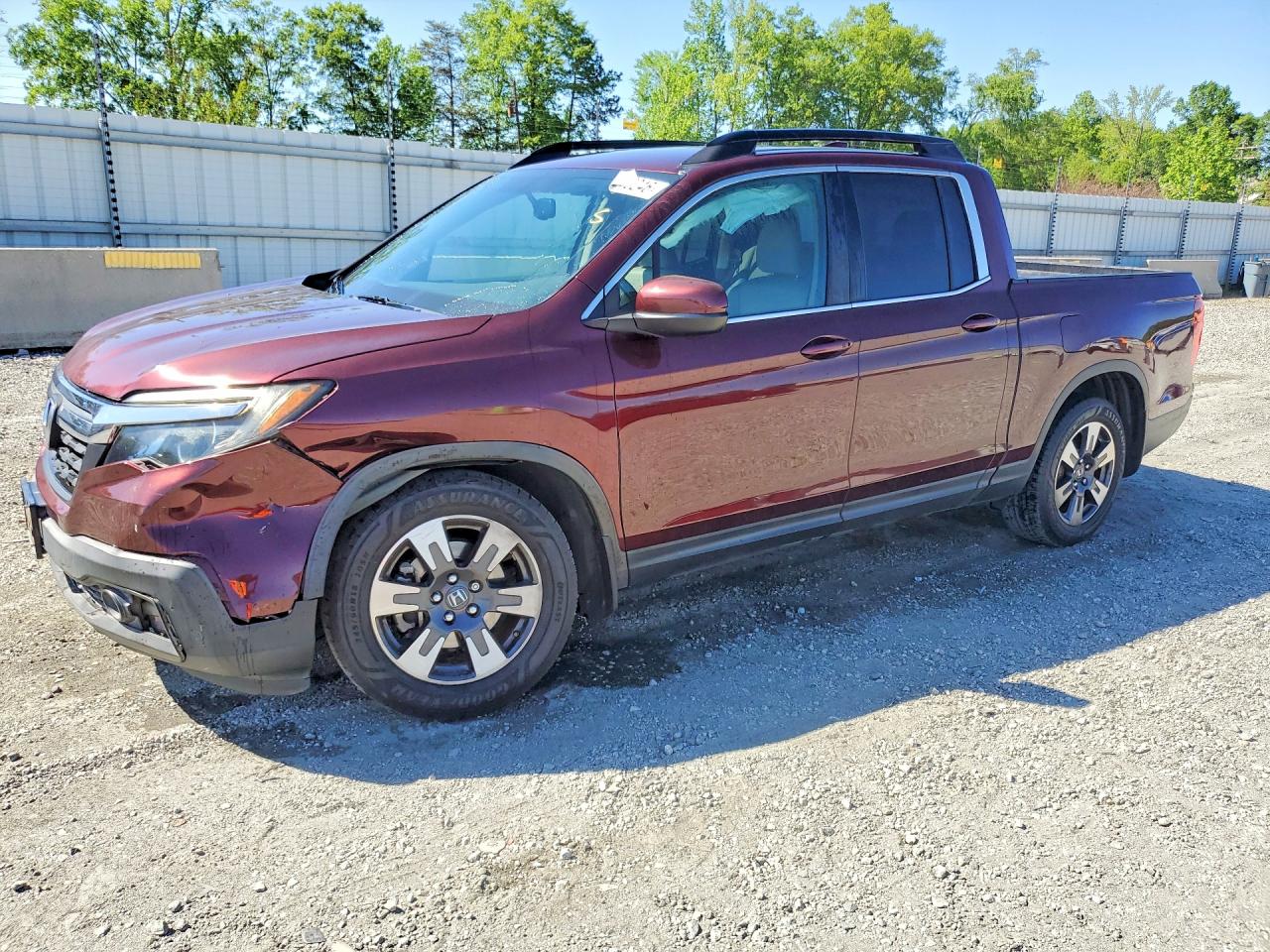 HONDA RIDGELINE 2017
