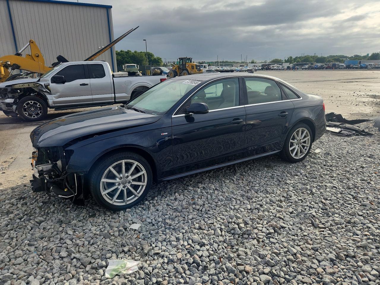 AUDI A4 2016