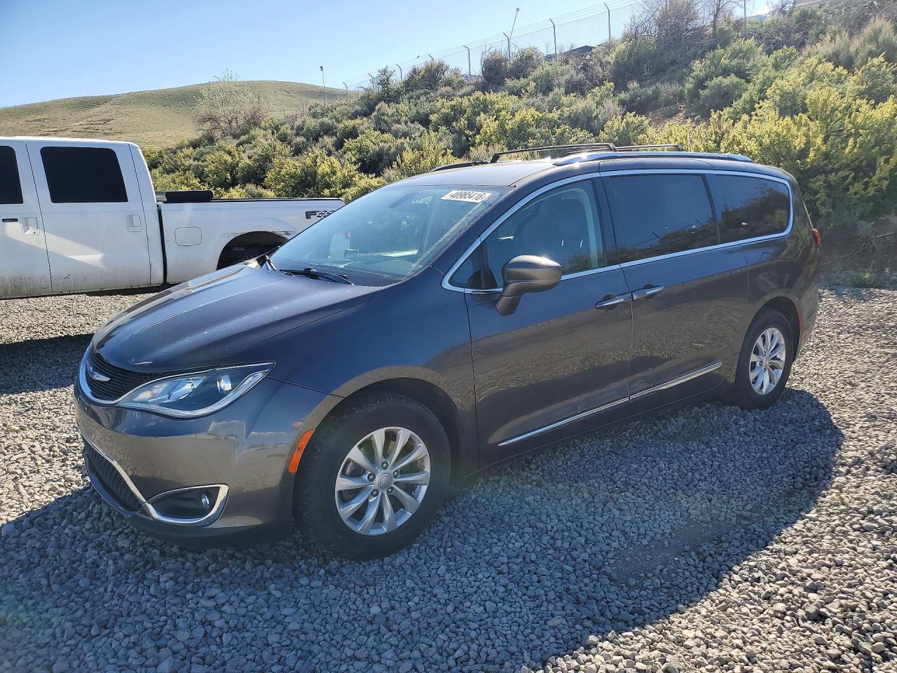 CHRYSLER PACIFICA 2019