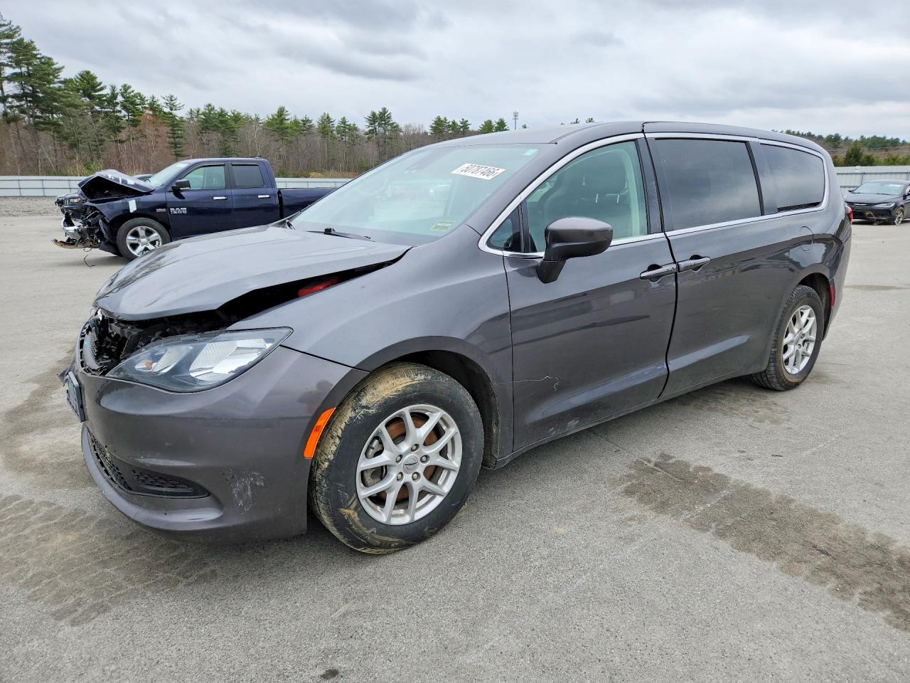 CHRYSLER VOYAGER 2023