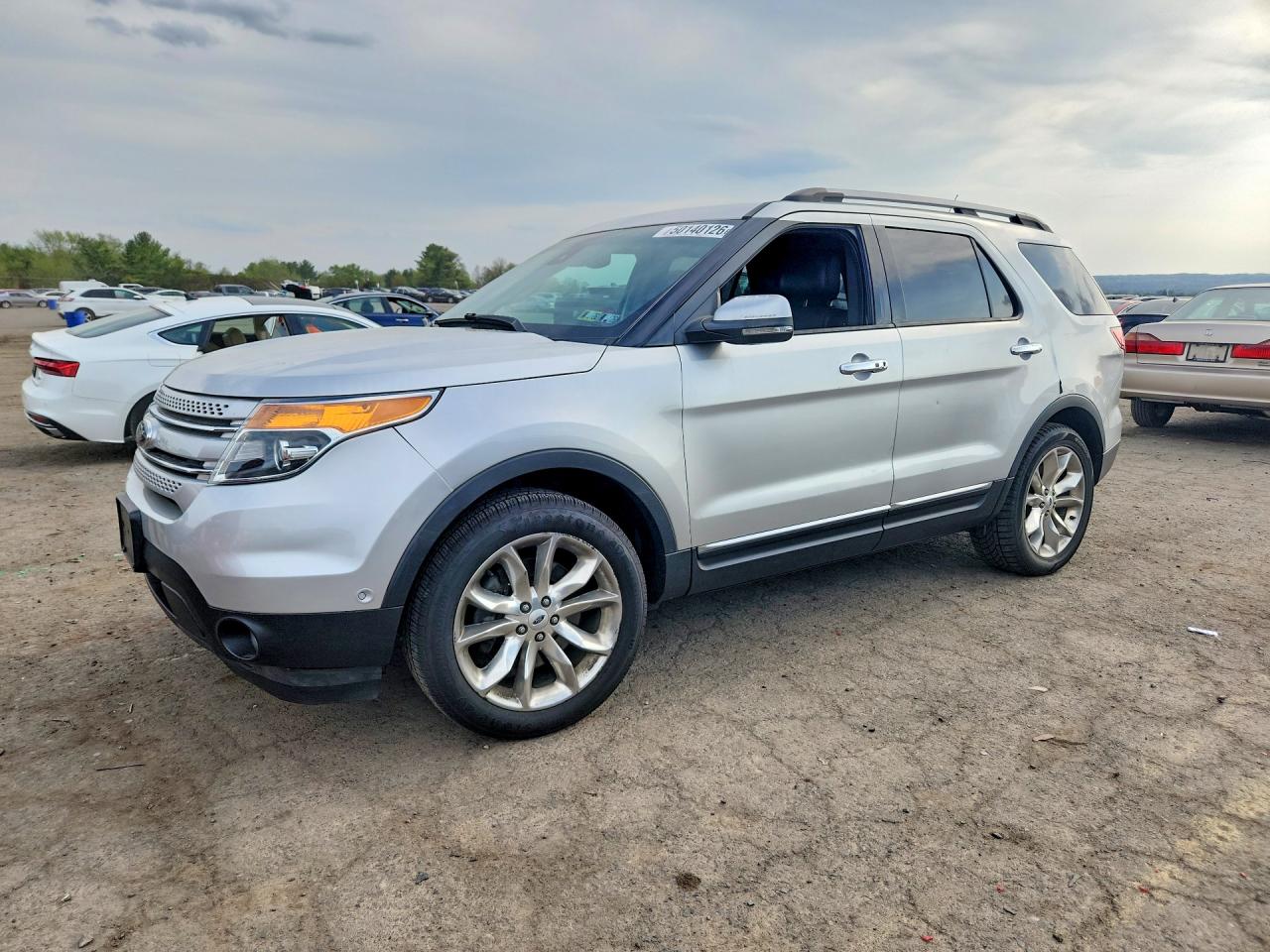 FORD EXPLORER 2015