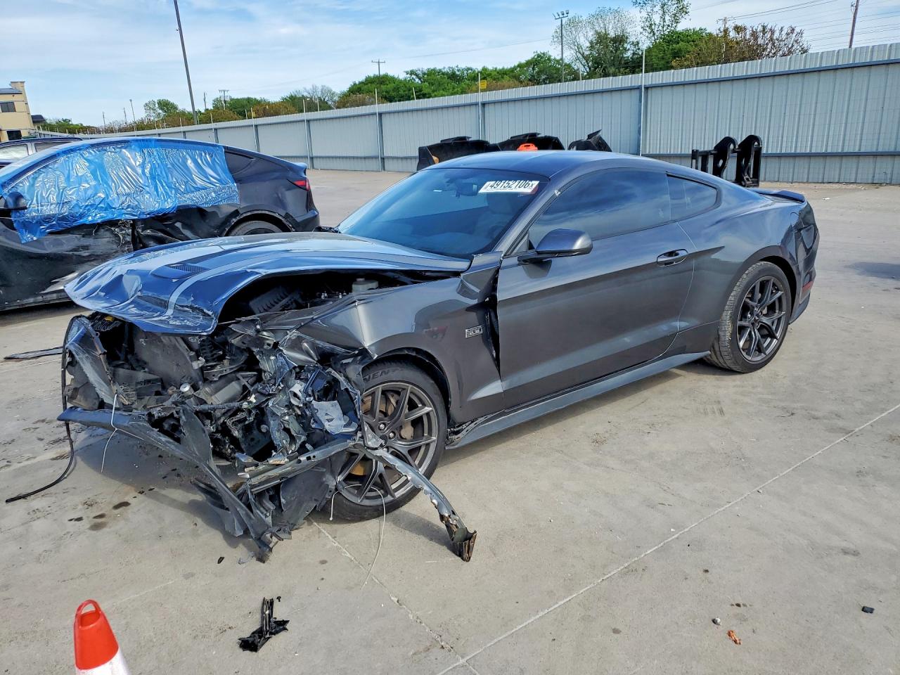 FORD MUSTANG 2020