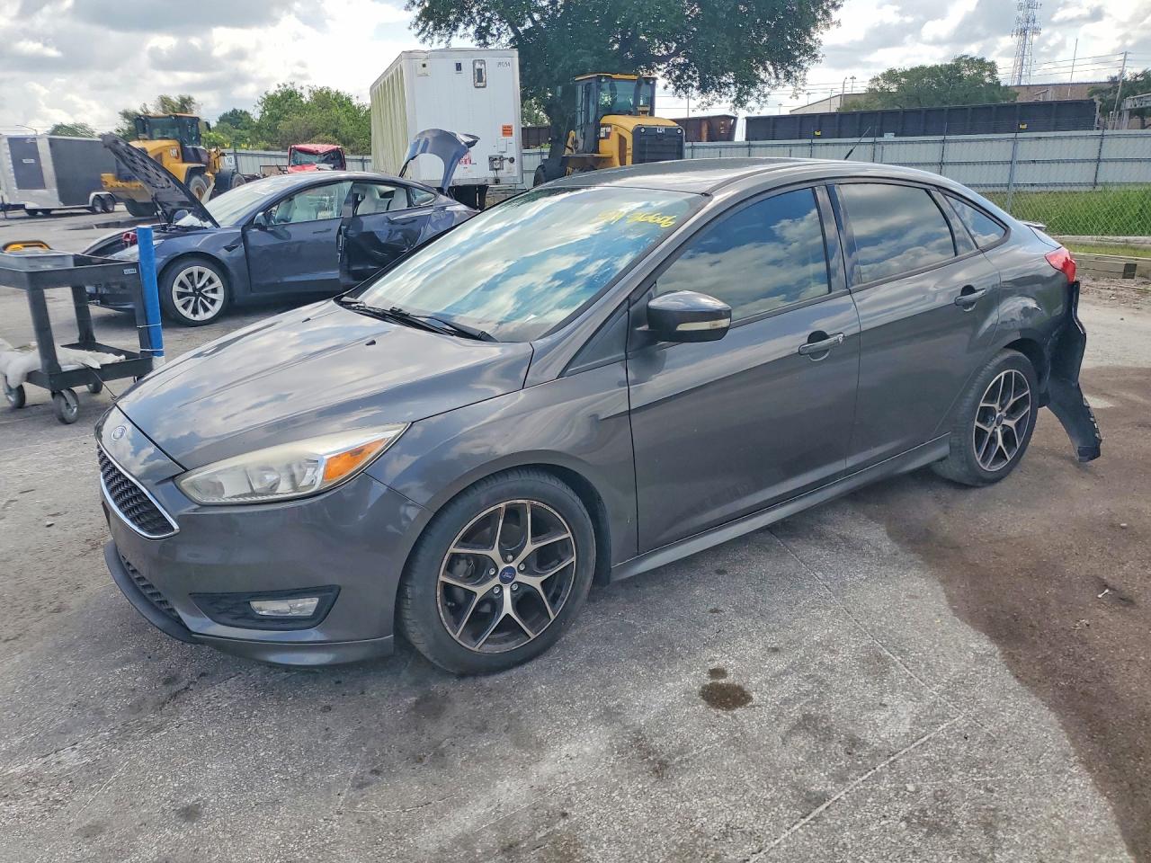 FORD FOCUS 2015