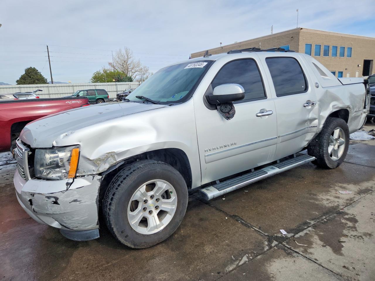 CHEVROLET AVALANCHE 2013