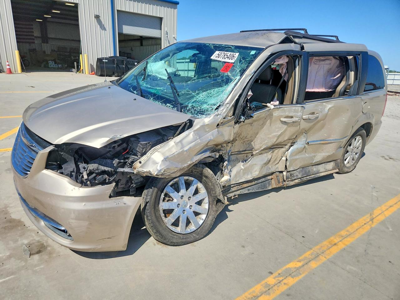 CHRYSLER TOWN & COUNTRY 2015