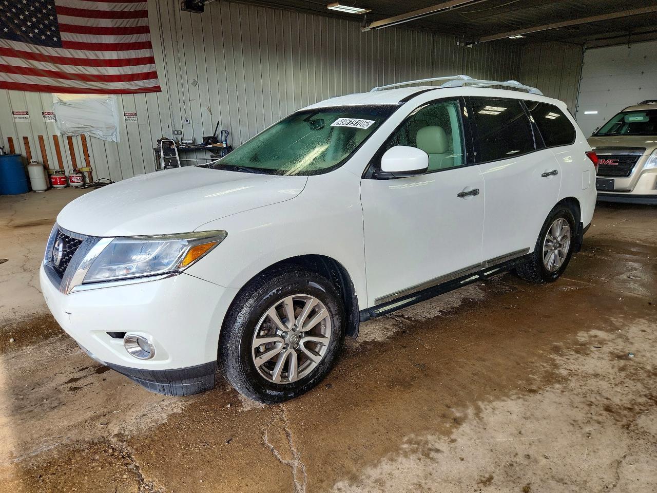 NISSAN PATHFINDER 2013