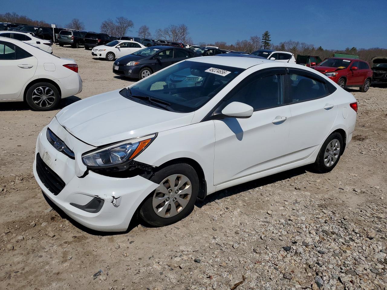 HYUNDAI ACCENT 2016