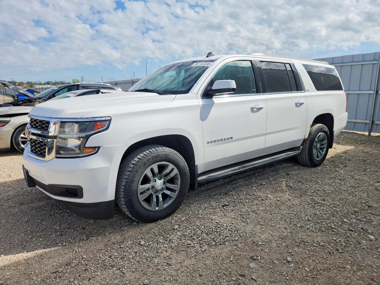 CHEVROLET SUBURBAN 2015