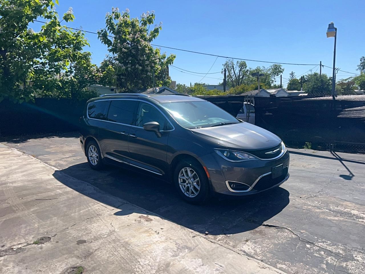 CHRYSLER PACIFICA 2020
