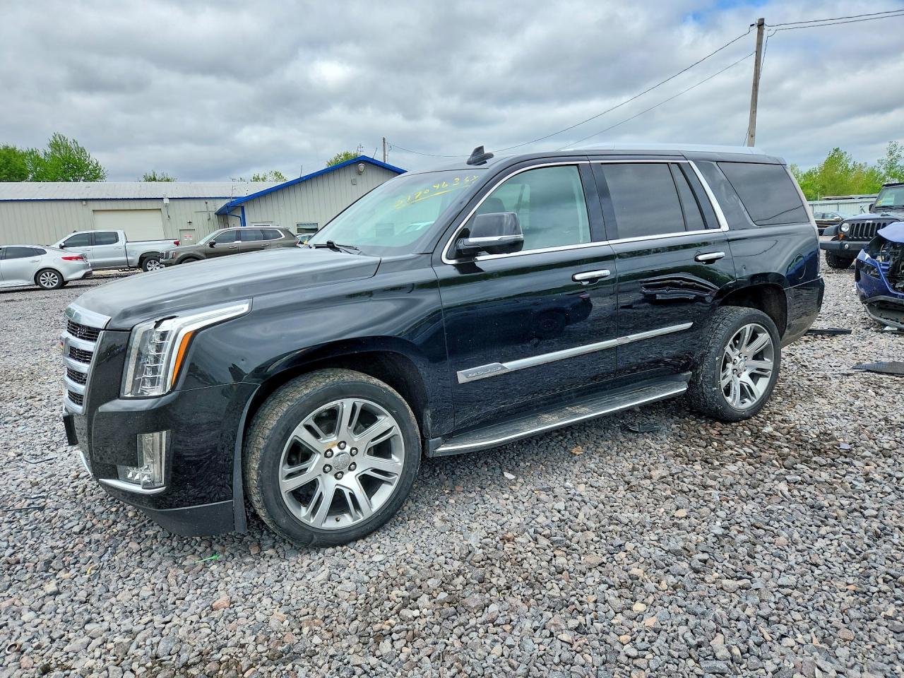 CADILLAC ESCALADE 2016
